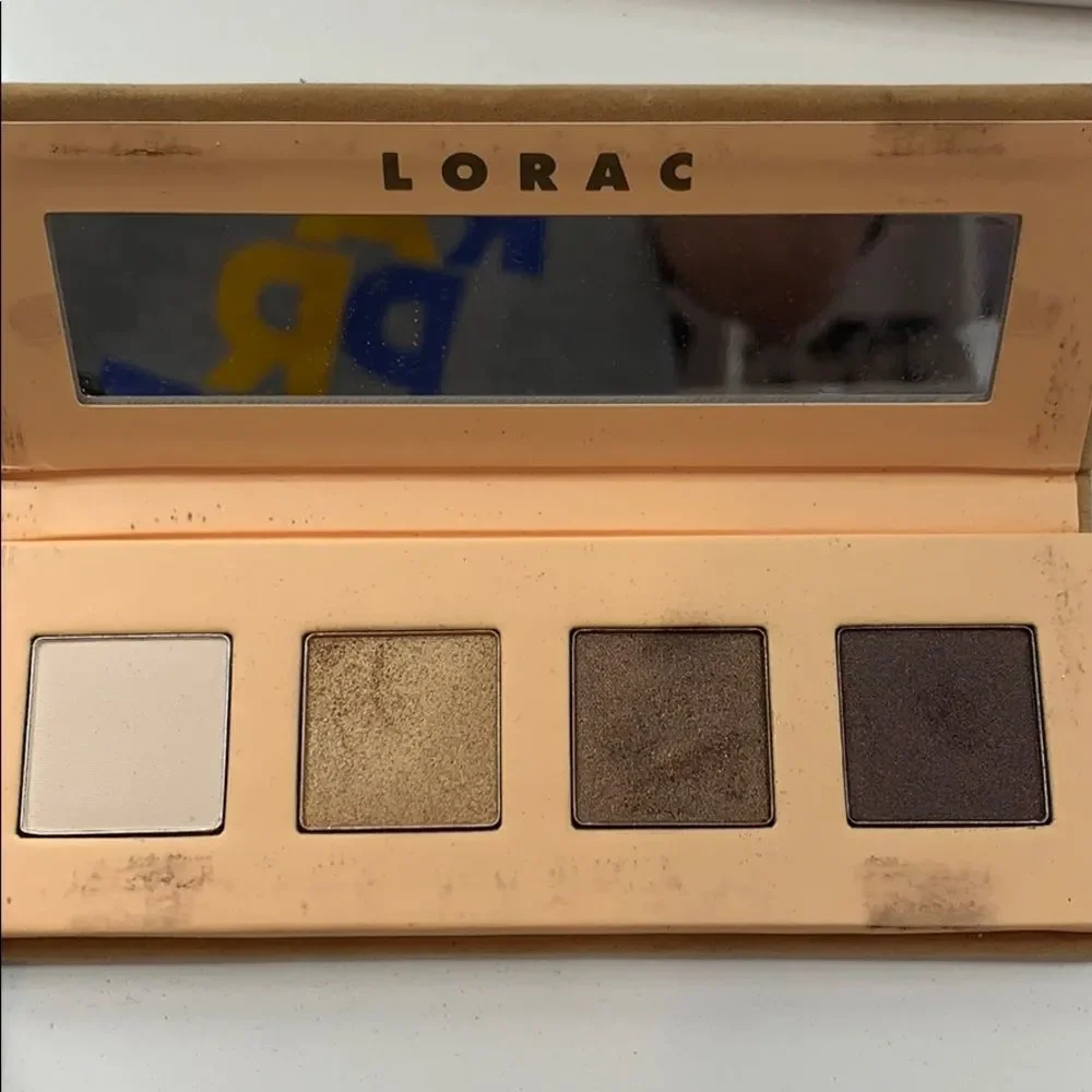 LORAC 4 piece eyeshadow set (16 colors)